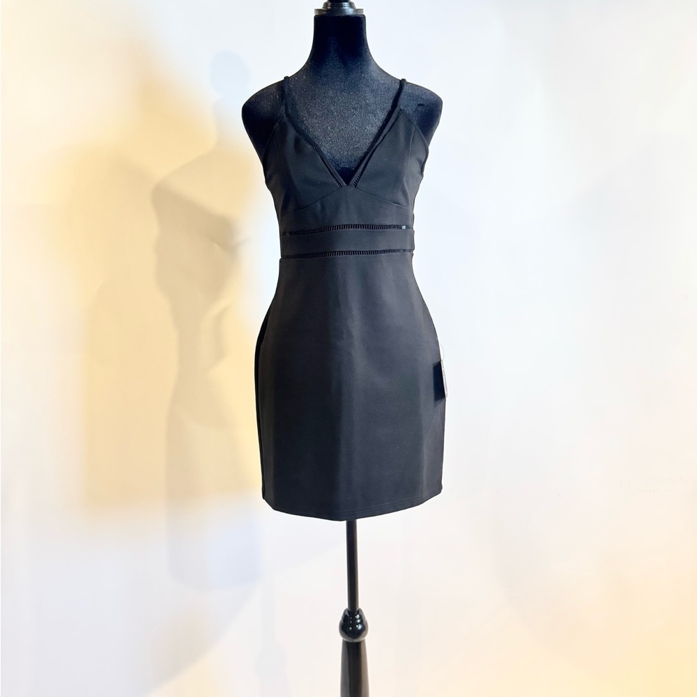 NWT Lulu’s Mini Dress in Black size M